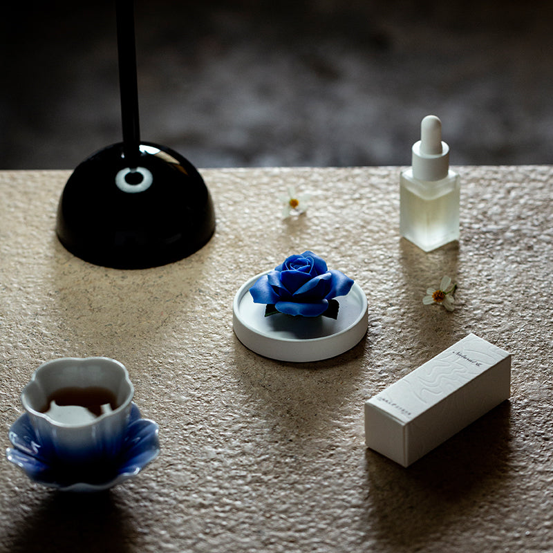 Blue Rose Ceramic Diffuser Gift Set With Handmade Flower Aromatherapy And Minimalist Cup With Gift Box